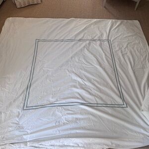 Pottery Barn Percale White Duvet Cover  Green Border - Home Bedding